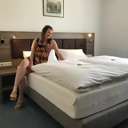 尤克豪斯酒店 巴特萨尔茨乌夫伦