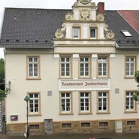 Junkerhaus 3*